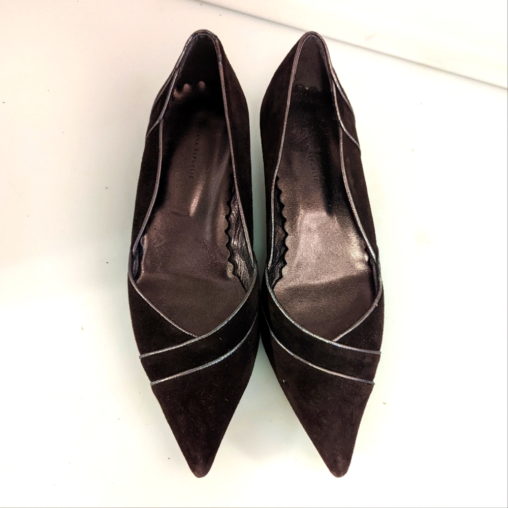 Banana Republic, Chocolate Brown Suede with Silver Detail, Kitten Heel.